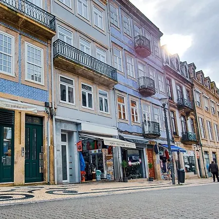 Stylish Flat In Iconic Pedestrian Street Appartement Oporto