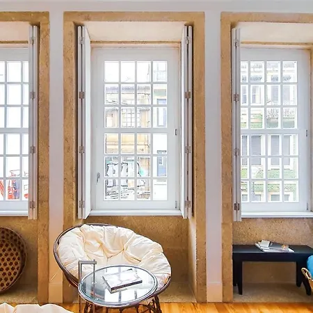 Stylish Flat In Iconic Pedestrian Street *