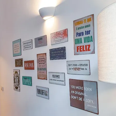 Stylish Flat In Iconic Pedestrian Street *